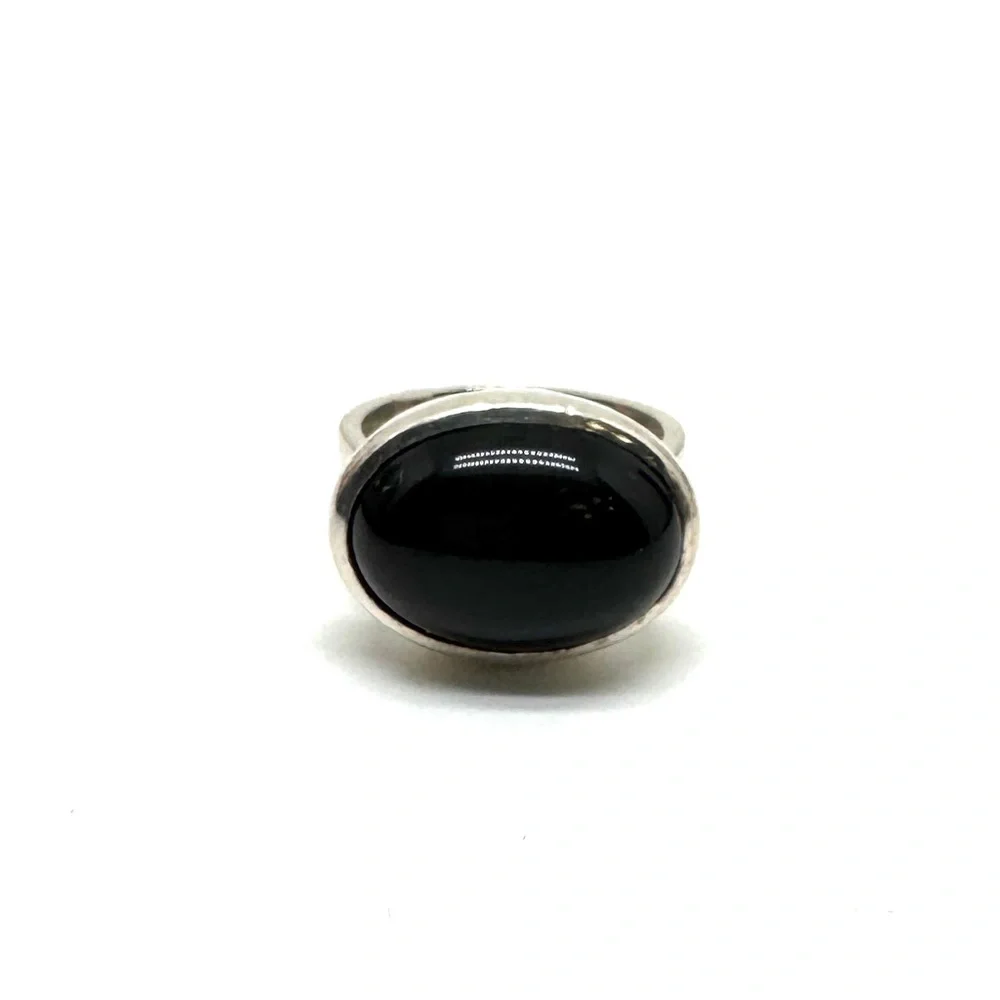 Sterling Silver and Onyx Statement Ring Size 7